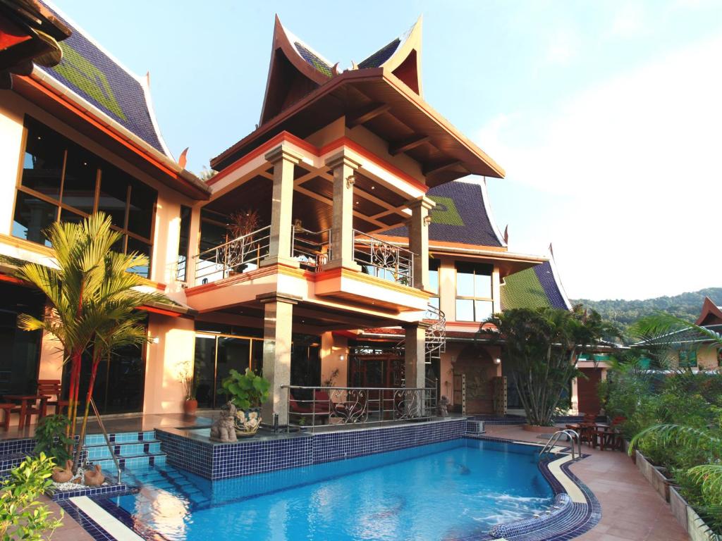 Kata Sea View Villas